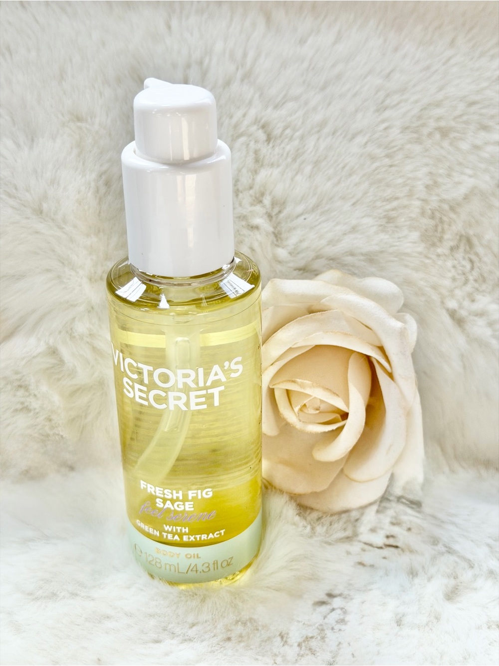 Victoria's Secret  Fresh Fig & Sage Body Oil w/Green Tea extract “feel Serene”